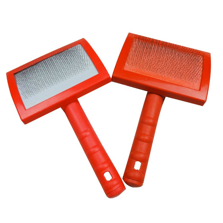 brush with thin bristles