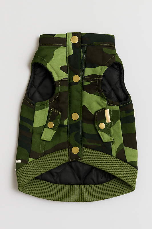 Military Style Dog Vest, Camouflage Winter Jacket with Snap Buttons, Green.